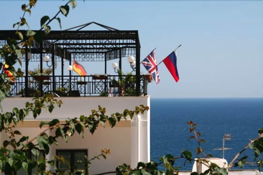 Grand Hotel Mediterraneo Santa Cesarea Terme Dış mekan fotoğraf